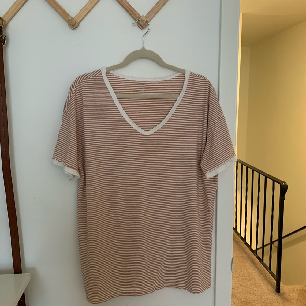 ☀️ SALE 3/$20 Striped V-Neck Tee